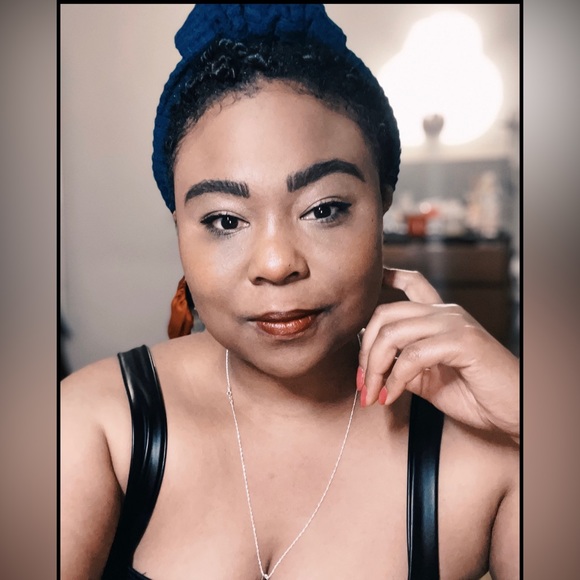 Meet your Posher, Tish - Picture 6 of 14